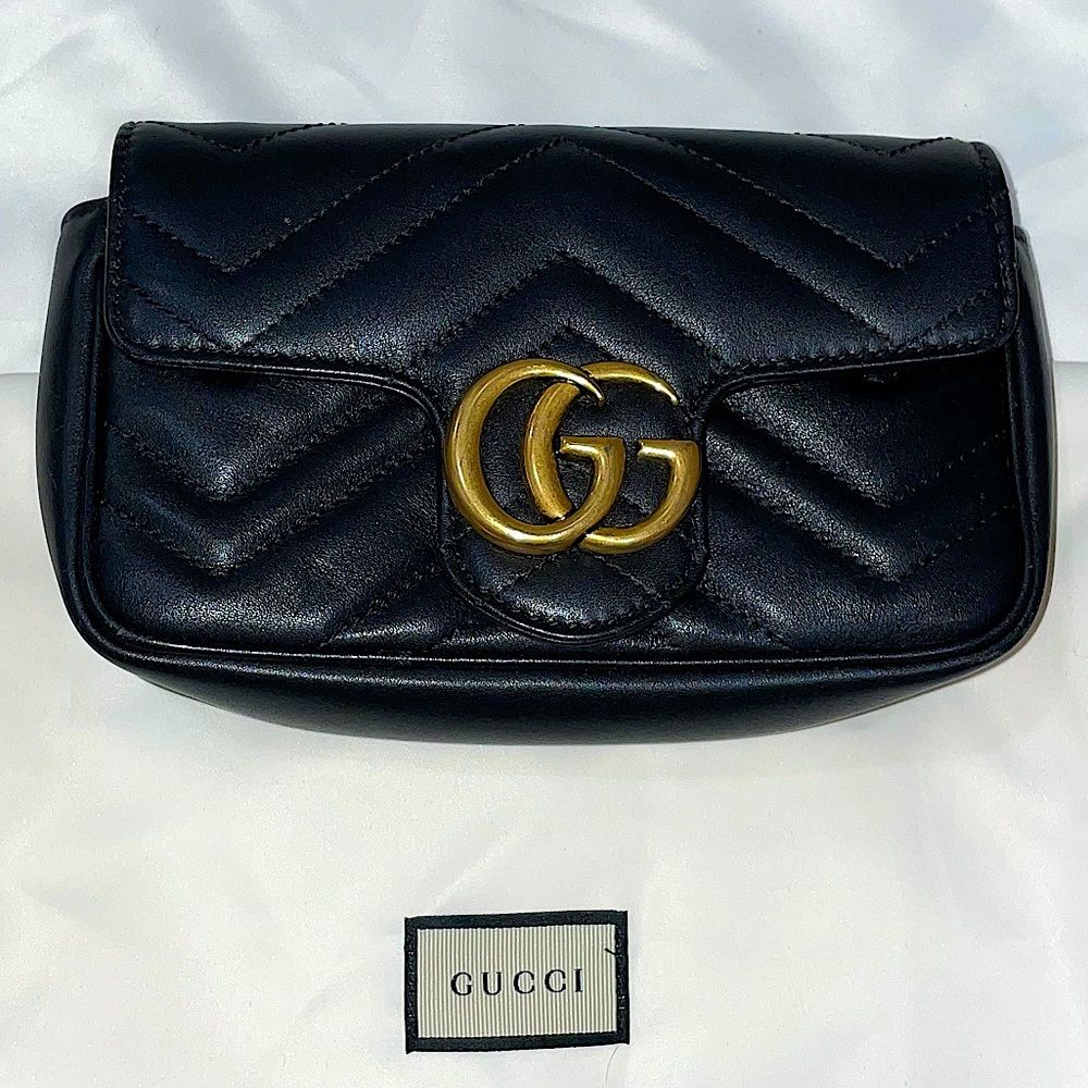 GG Marmont matelassé leather super mini bag